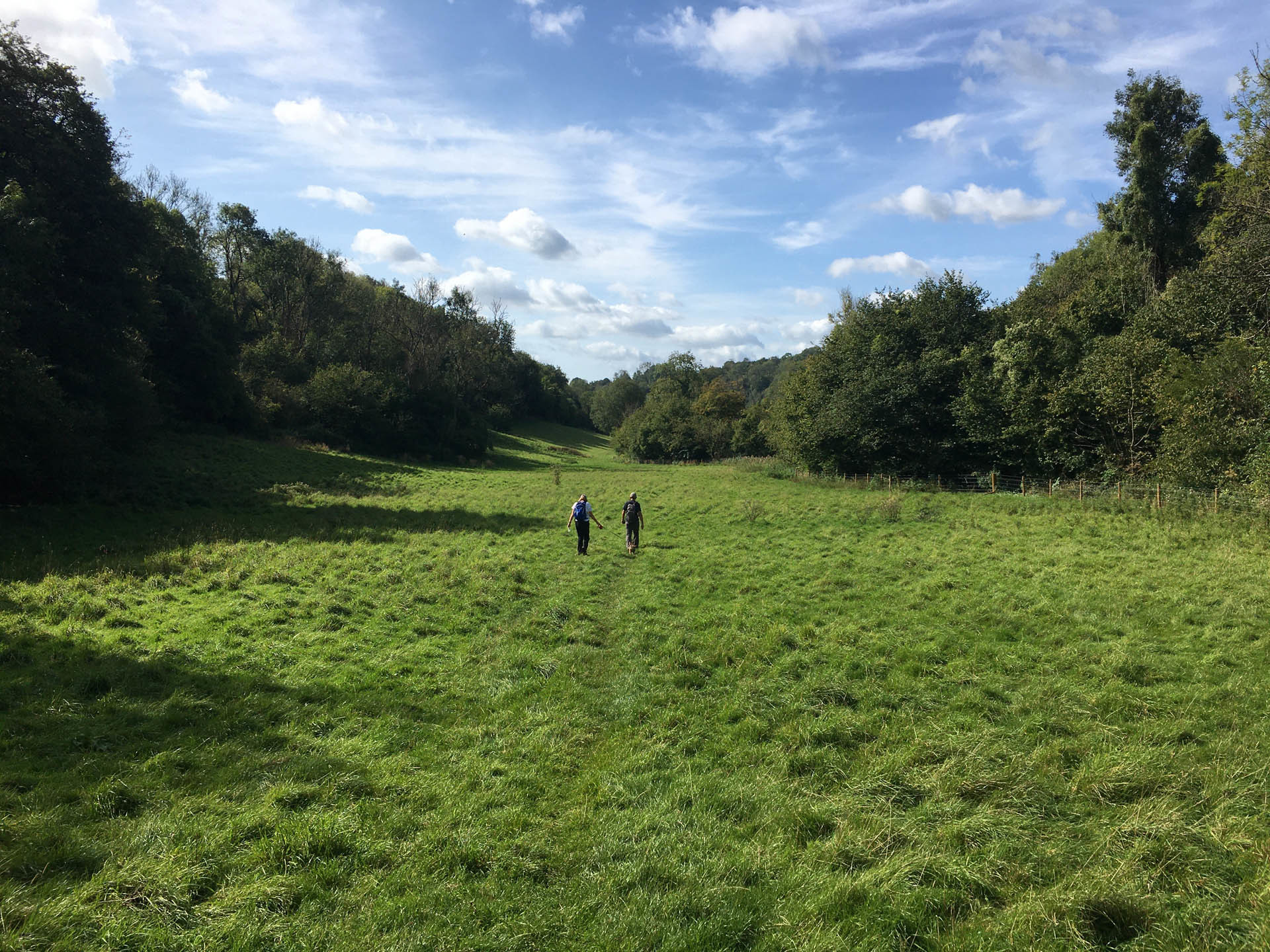 remote Cotswold valley walk